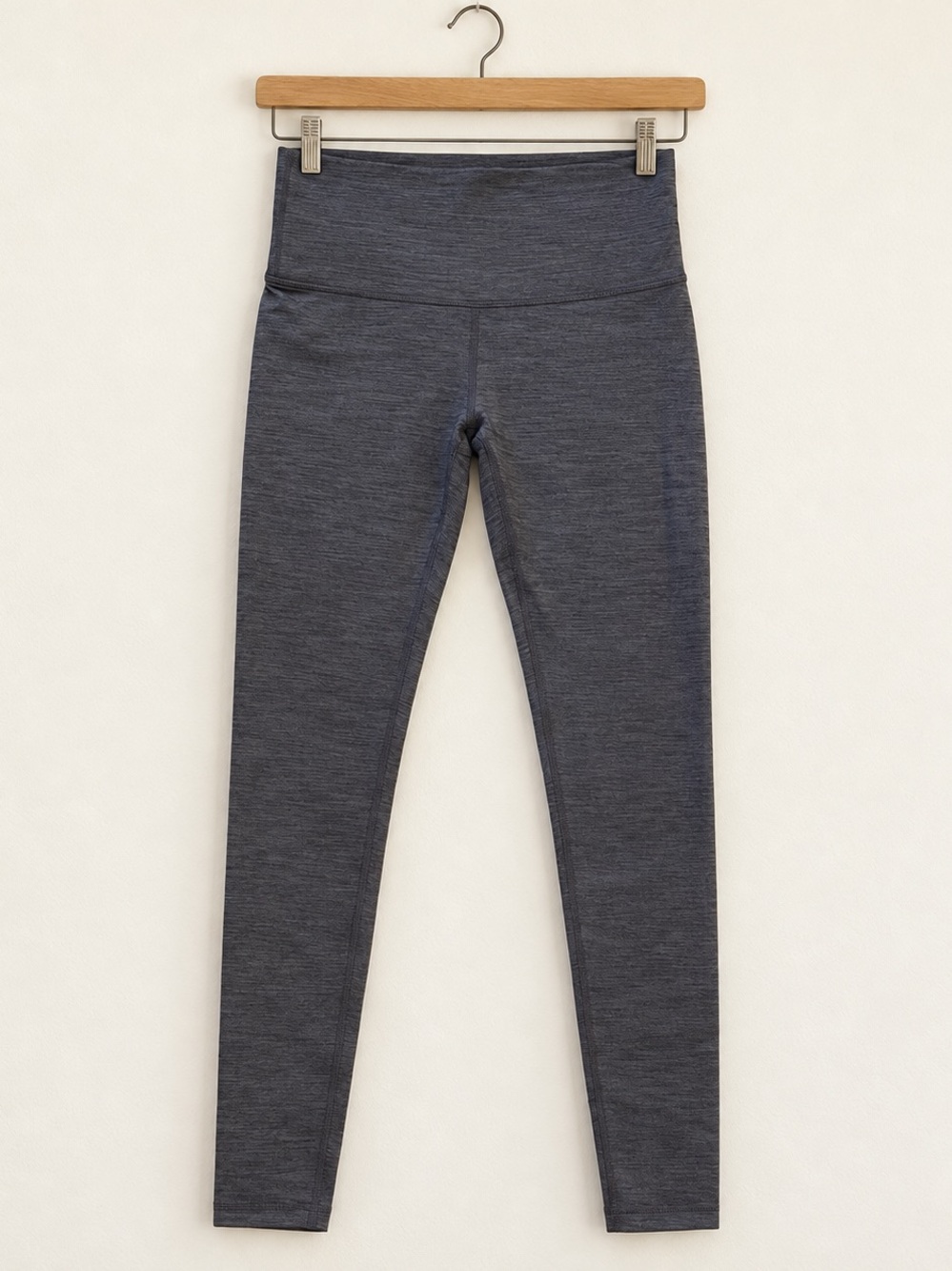 Ivivva by Lululemon High-Waisted Leggings in grey size 14 - new without tags